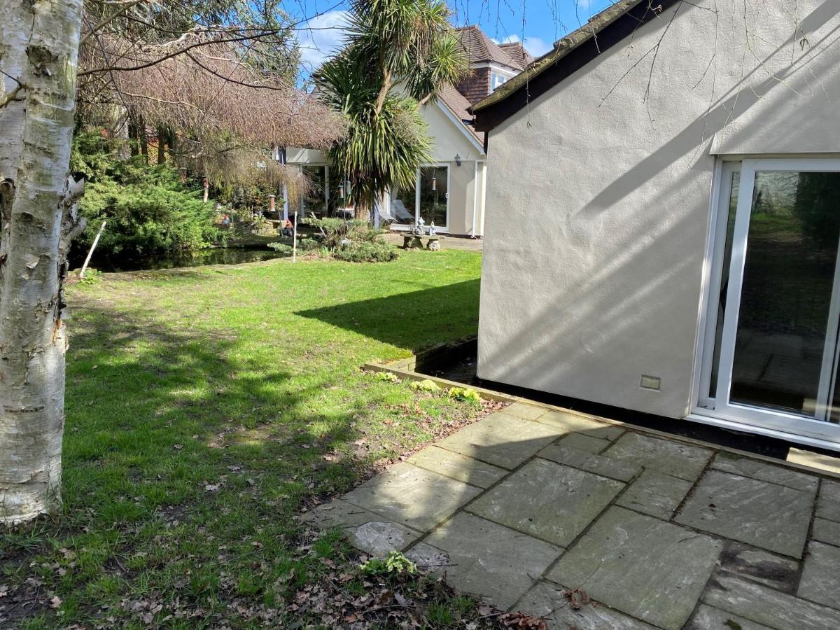 Chase Bungalow Billericay Eksteriør bilde