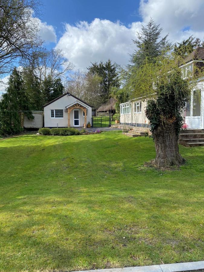 Chase Bungalow Billericay Eksteriør bilde